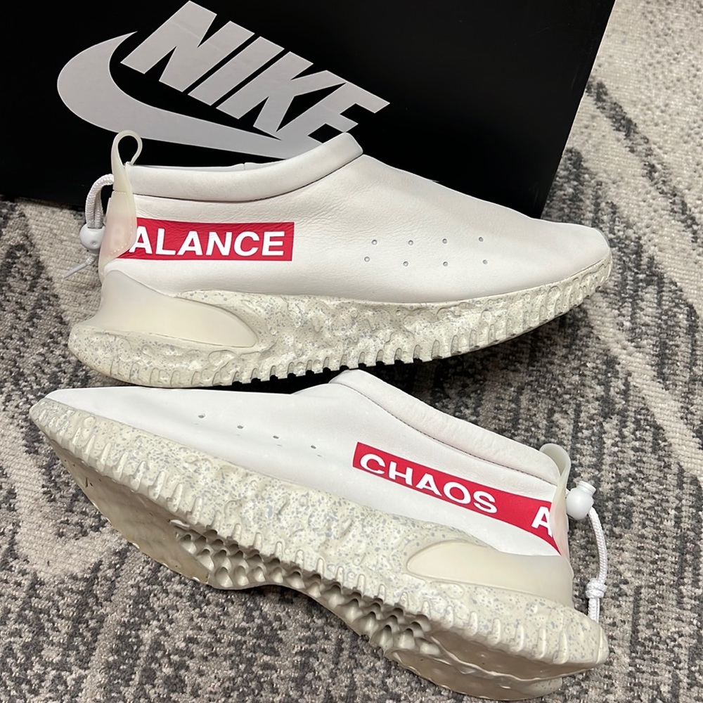 Nike Moc Flow SP / Undercover Sneakers